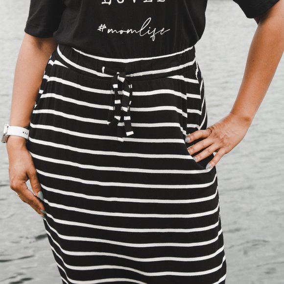 Striped Stretchy Midi Skirt - Picture 4 of 7